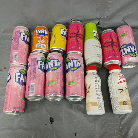 TOTE OF APPROXIMATELY 10 ASSORTED DRINKS ITEMS TO INCLUDE - FSNTA, 7UP SODASTREAM, AND SLIMFAST SHAKE ETC.