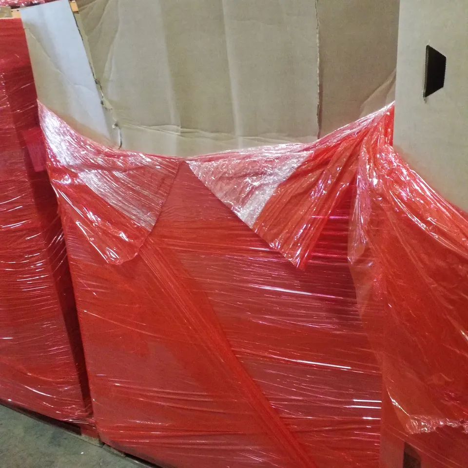 PALLET CONTAINING ASSORTED PRODUCTS INCLUDING PLAYPEN, STEAM CLEANER, KIDS BOOSTER SEAT, CONSOLE TABLE & STRIP LIGHT FIXTURE