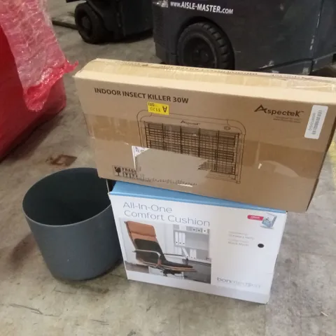 PALLET OF ASSORTED HOUSEHOLD GOODS & PRODUCTS TO INCLUDE; INDOOR INSECT KILLER, CHAIR SUPPORT CUSHION, BOXED FURNITURE ETC 