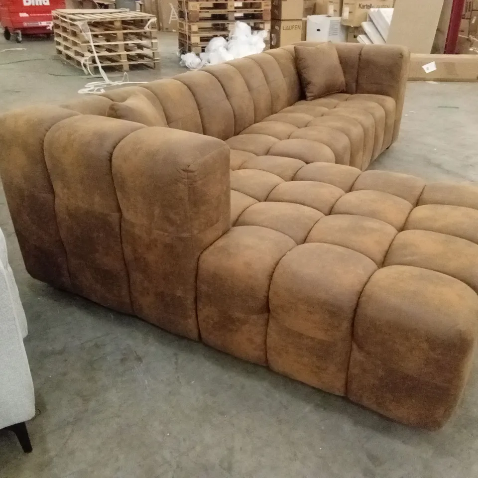 DESIGNER 5 SEATER FABRIC CORNER SOFA - BROWN
