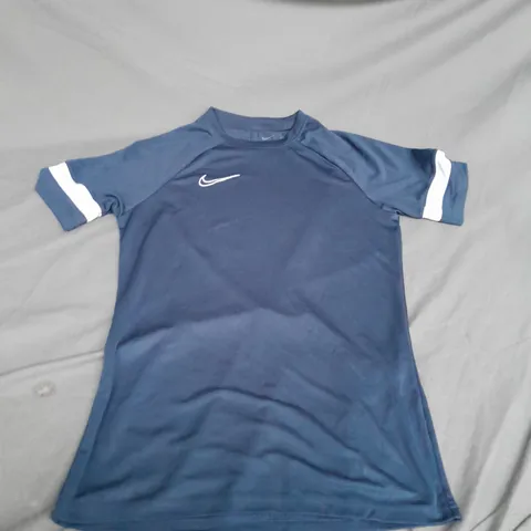 NIKE DRI-FIT TRAINING TOP IN BLUE MULTI SIZE S