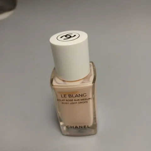 CHANEL WOMEN'S CHANEL LE BLANC ROSY LIGHT DROPS SHEER HIGHLIGHTER 30ML