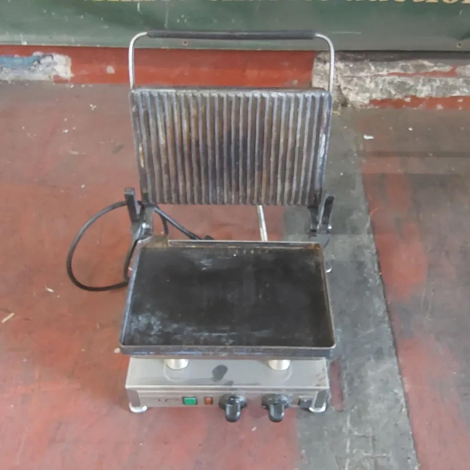 VELOX COMMERCIAL SANDWICH PRESS/CONTACT GRILL