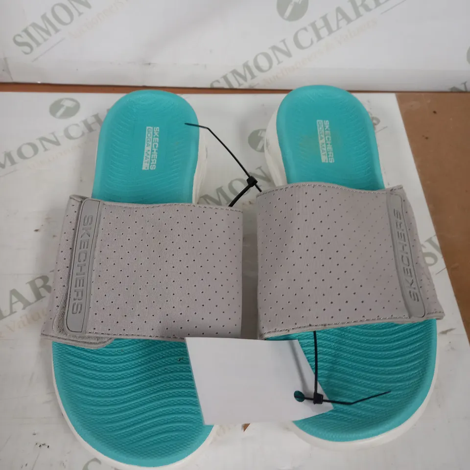SKETCHERS GO WALK SANDAL - GREY SIZE 4