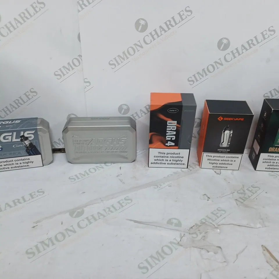 LOT OF APPROXIMATELY 10 BOXED E-CIGARETTES TO INCLUDE GEEKVAPE B60, VOOPOO DRAG E60, AND ARGUS XTKIT ETC.