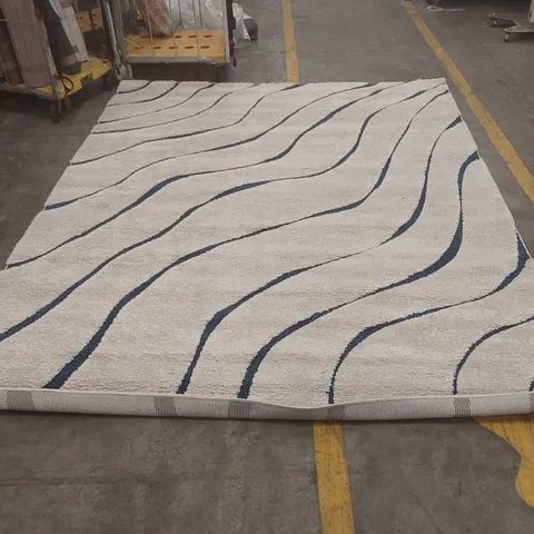 SAFAVIEH FLORIDA SHAG RUG - 235 x 305cm