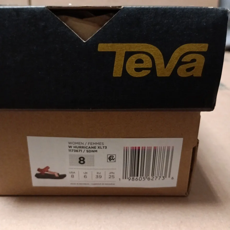 Teva Hurricane XLT3 Women's Sandals – UK 6 (US 8) Peach Straps, White Footbed