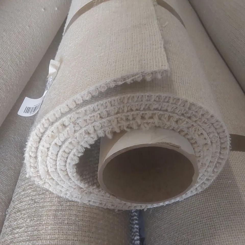 ROLL OF QUALITY LAKELAND HERD LOOP CARPET - APPROXIMATELY 5 x 2.37m