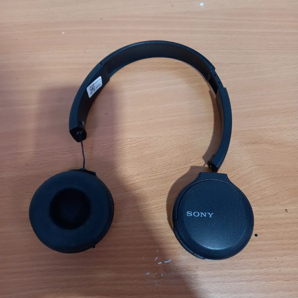 SONY WIRELESS STEREO HEADSET 