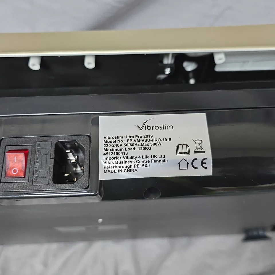 VIBROSLIM ULTRA PRO 2019 VIBRATING PLATFORM – FP-VM-VSU-PRO-19-E