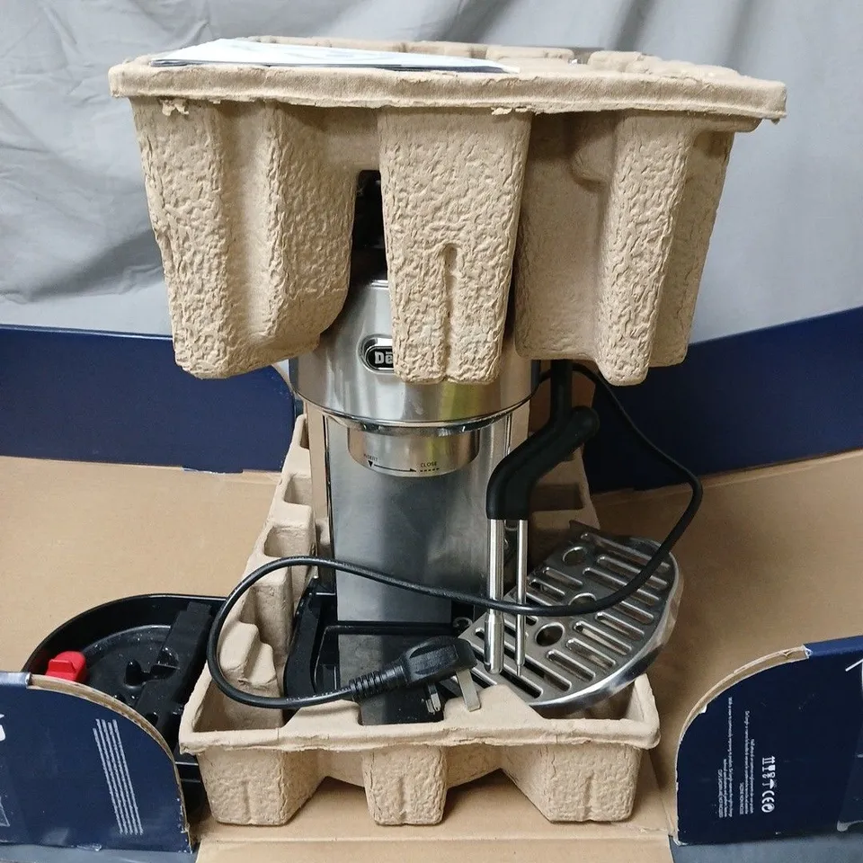 DELONGHI DEDICA MAESTRO PLUS BOXED