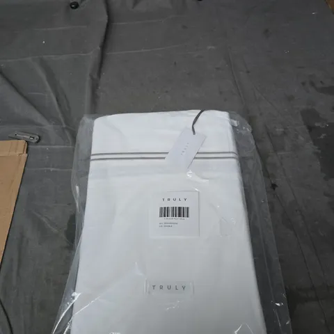 TRULY DUVET COVER – DOUBLE SIZE, SEALED IN PACKAGING