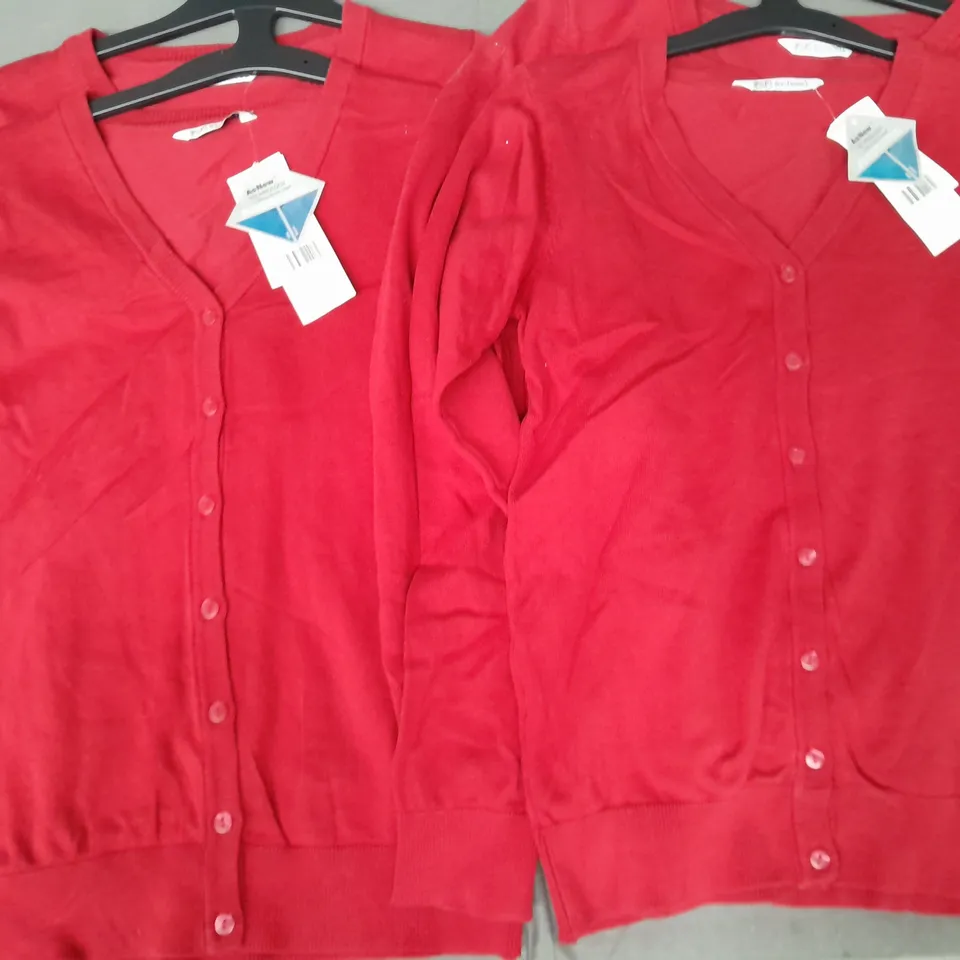 BOX OF APPROXIMATELY 20 ASSORTED SCHOOL CARDIGANS IN RED - VARIOUS SIZES 