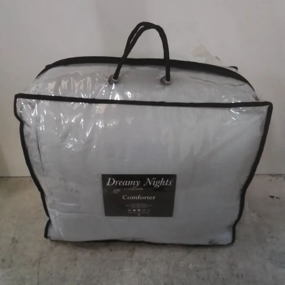 BAGGED GARTON WOVEN THROW BLANKET, SILVER // SIZE: 193CM X 264CM