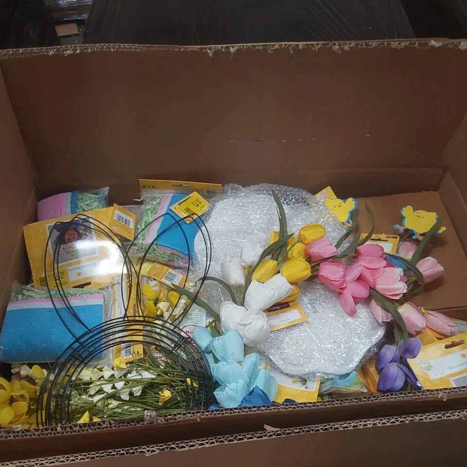 PALLET CONTAINING A VERY LARGE QUANTITY OF ASSORTED EASTER PRODUCTS