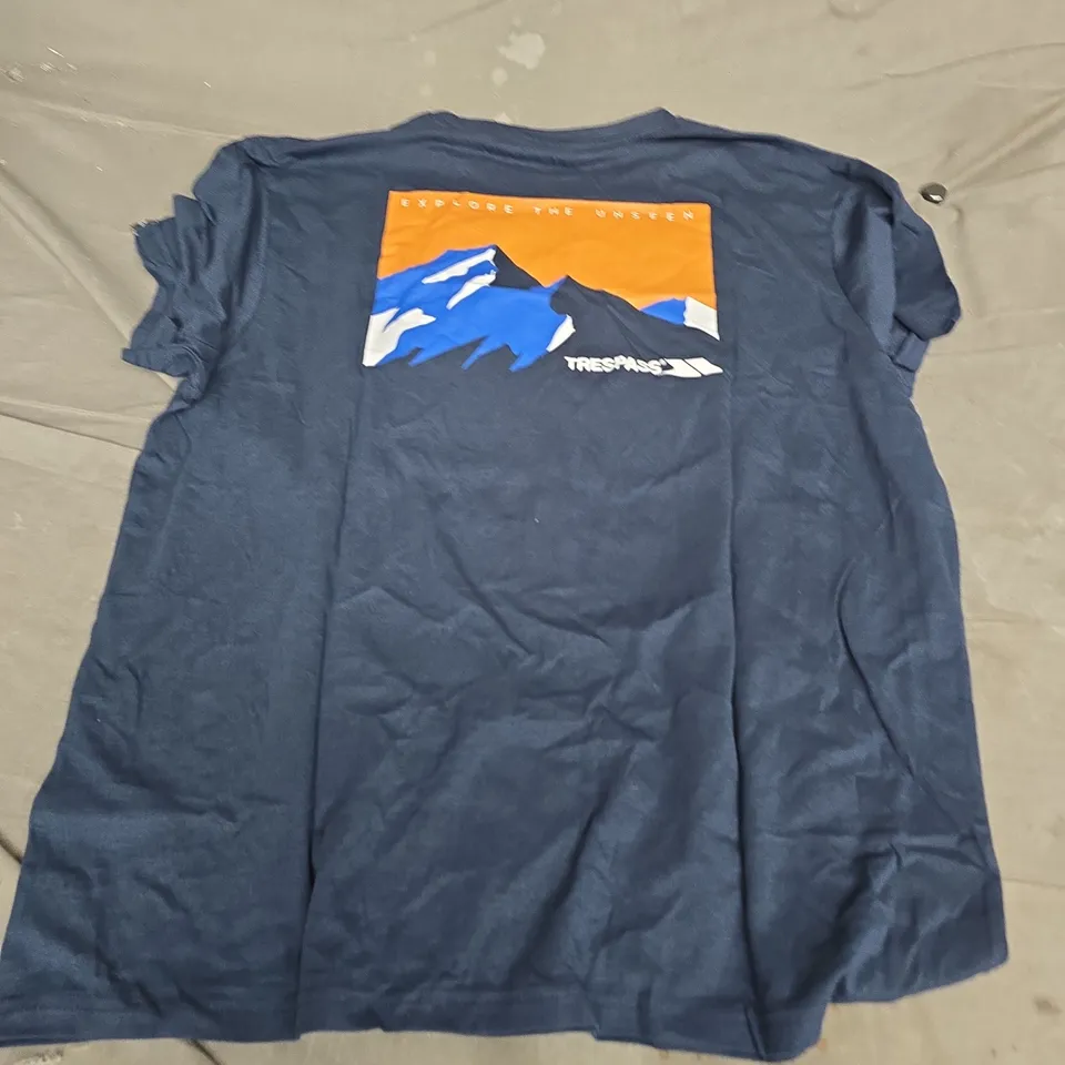 TRESPASS SVENSSON 20 MD MALE T-SHIRT IN NAVY - SIZE XL