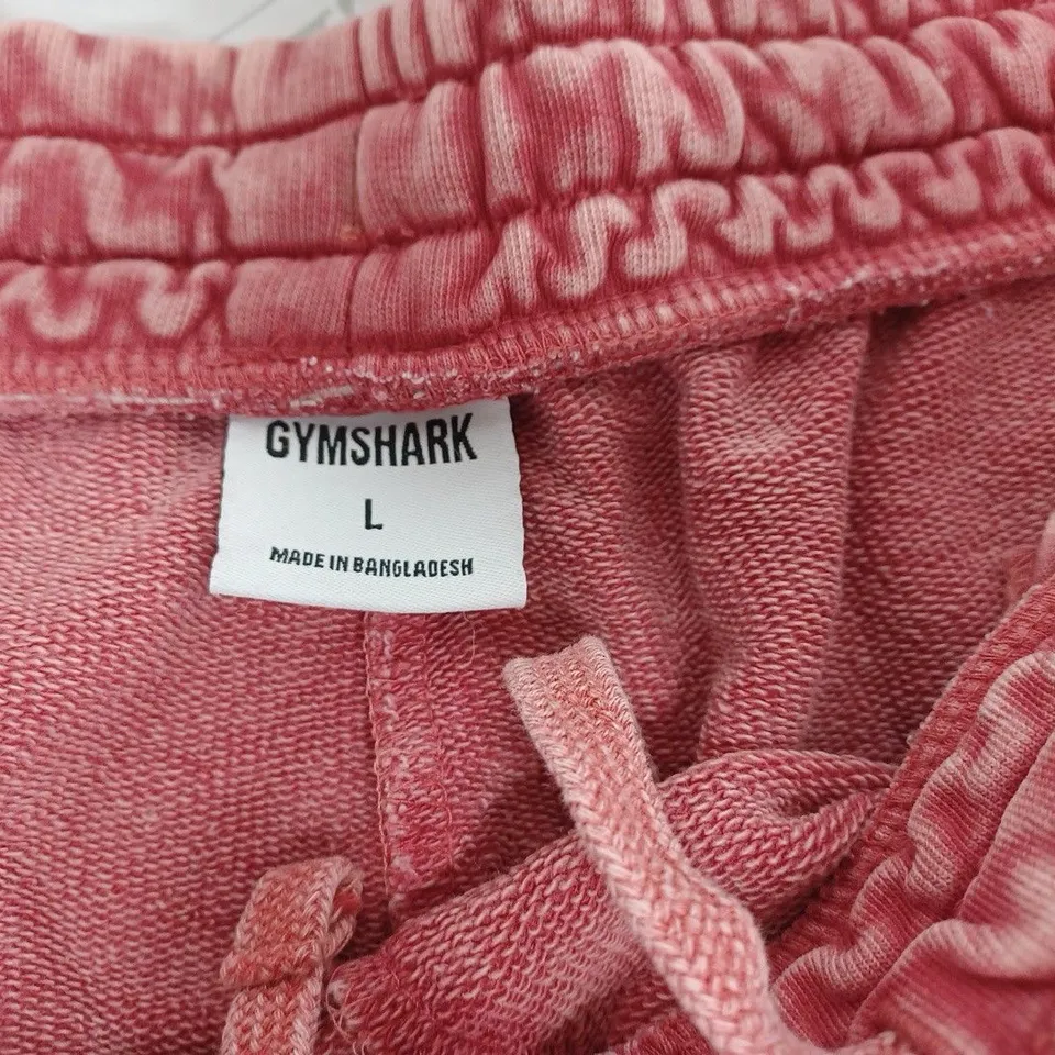 GYMSHARK RED WASHED LOGO SHORTS- LARGE
