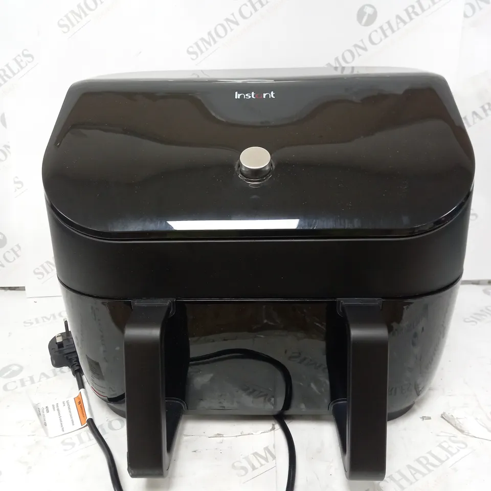 INSTANT VORTEX PLUS VERSAZONE AIR FRYER 