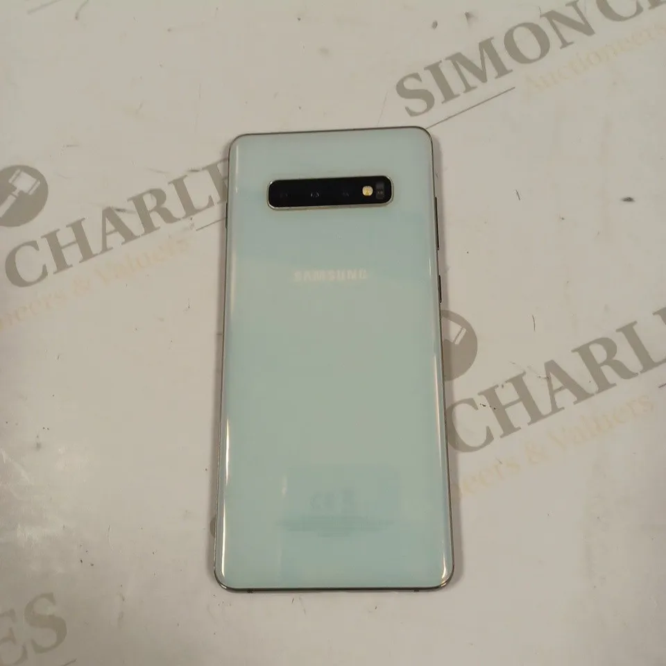 SAMSUNG GALAXY S10+ SMARTPHONE 