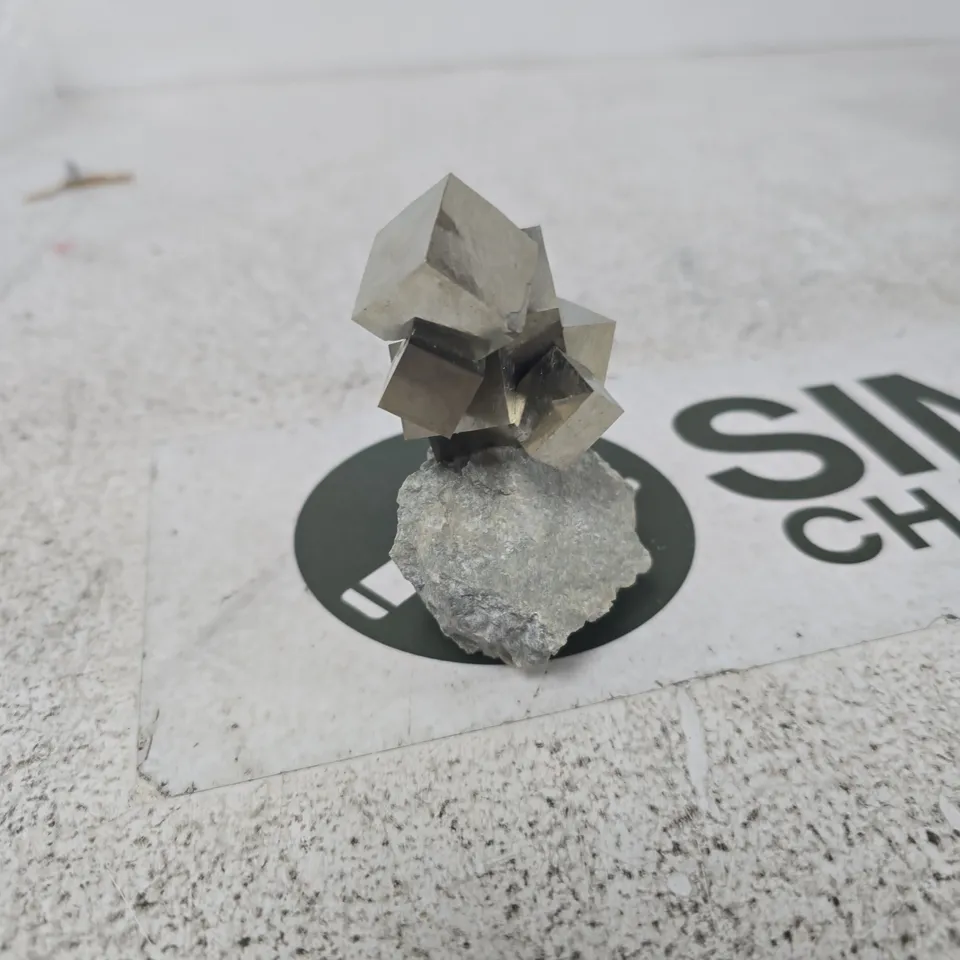 MINERAL SPECIMEN WITH CUBIC METALLIC CRYSTALS ON ROCK MATRIX SUSPECTED PYRITE
