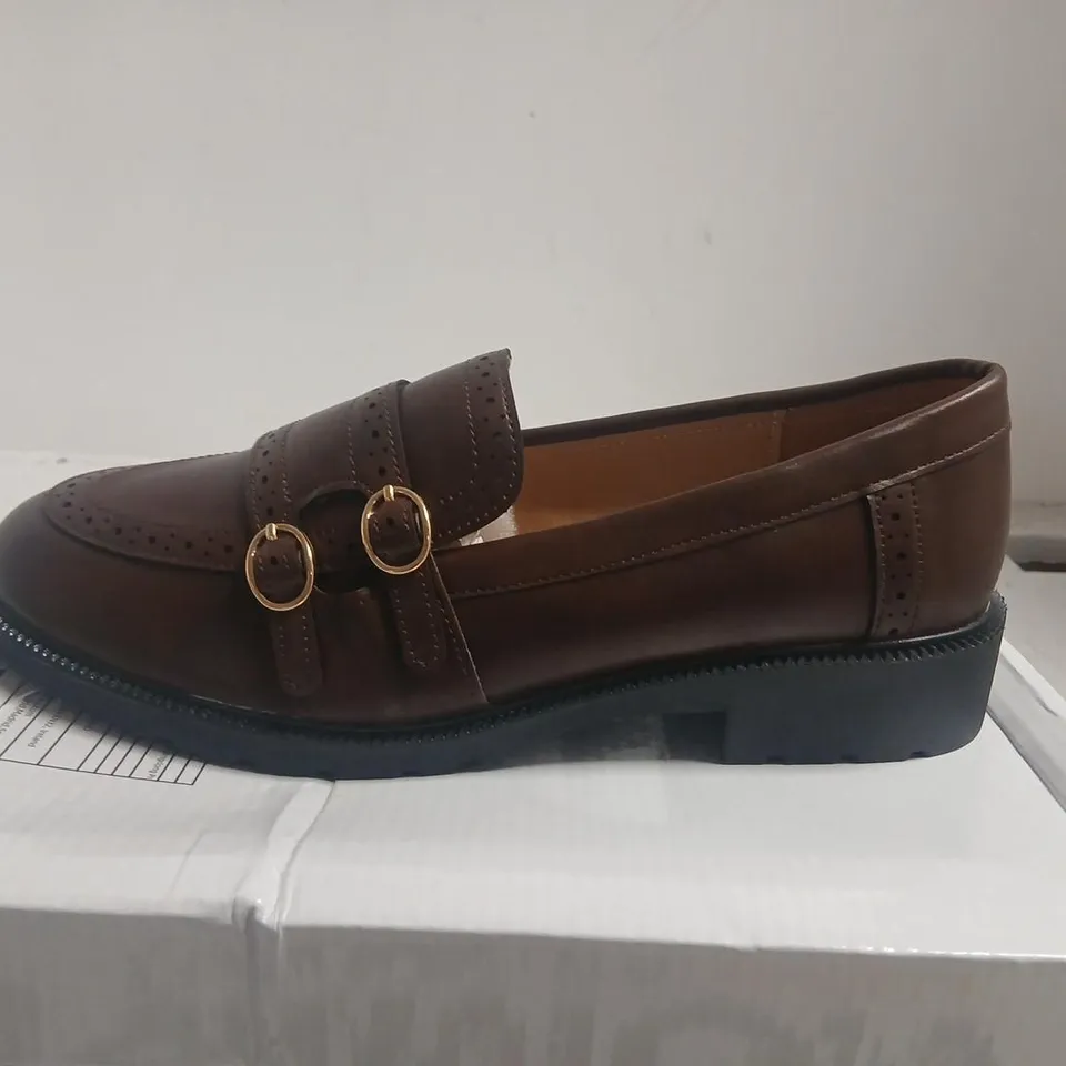 BROWN LEATHER DOUBLE-BUCKLE MONK STRAP SHOES – EU38 (UK6)