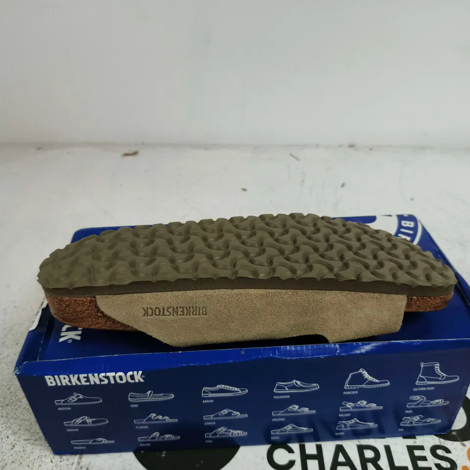 BIRKENSTOCK 2 STRAP SHOE SIZE 40 BOXED