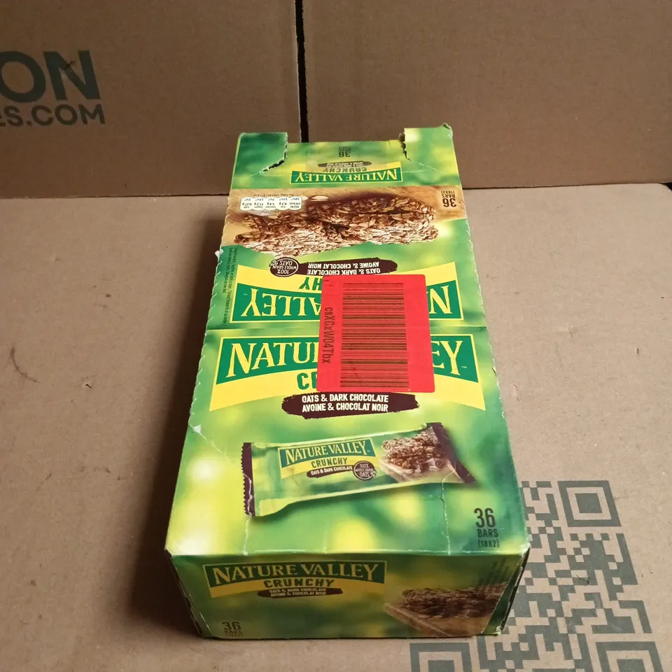 NATURE VALLEY CRUNCHY OATS & DARK CHOCOLATE BARS – APPROX 30 BARS (BULK BOX)