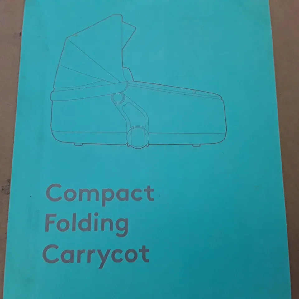 BOXED SILVER CROSS DUNE CHASSIS & SEAT, COMPACT FOLDING CARRYCOT & ULTIMATE PACK - SPACE (3 BOXES)