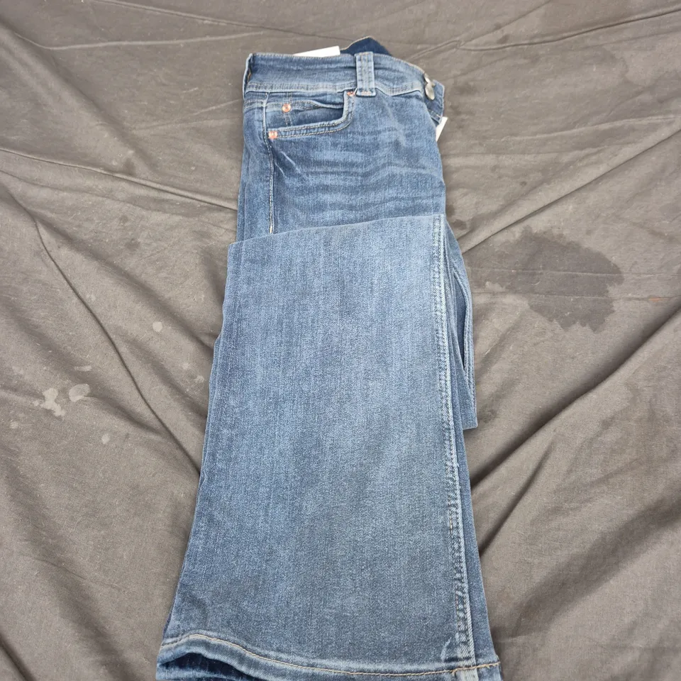 BERSHKA BOOTCUT JEANS – WOMEN'S DENIM, SIZE 38