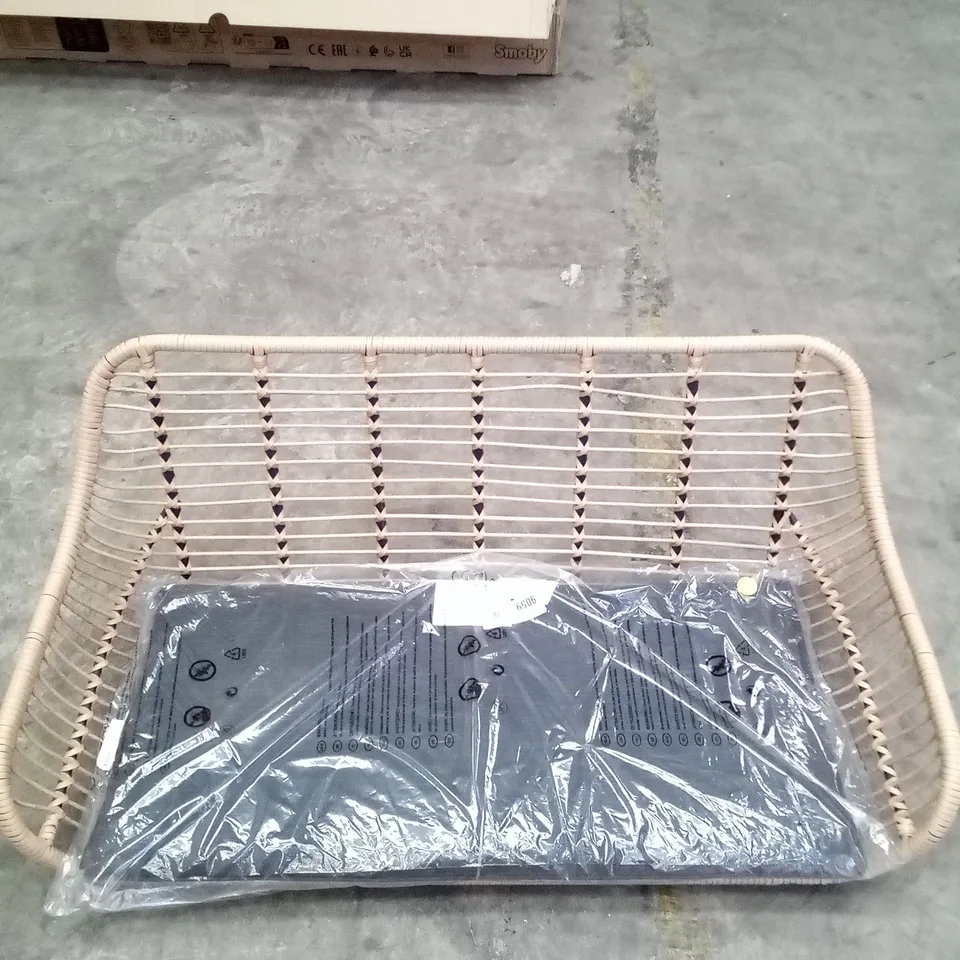 GOODHOME RATTAN BENCH