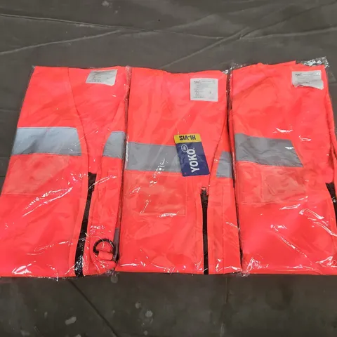 APPROXIMATELY 30 ASSORTED YOKO HI-VIS ZIP VESTS IN PINK IN VARIOUS SIZES TO INCLUDE SMALL, LARGE, XL, ETC