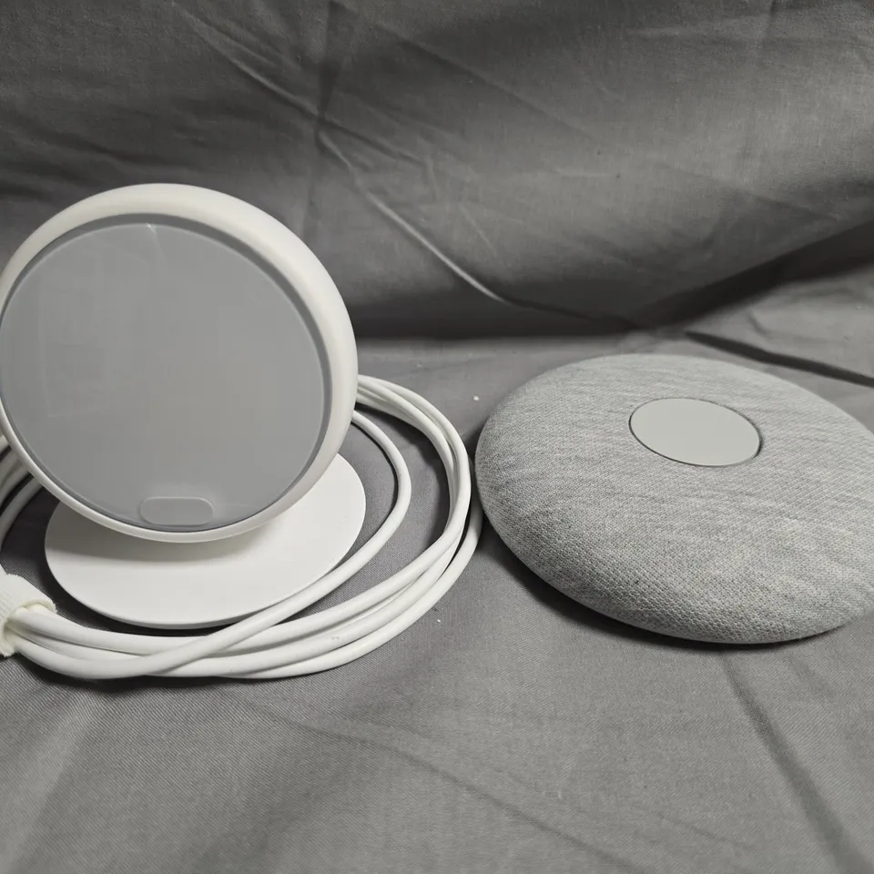 GOOGLE NEST THERMOSTAT E – BOXED WITH MOUNTING BASE AND POWER CABLE