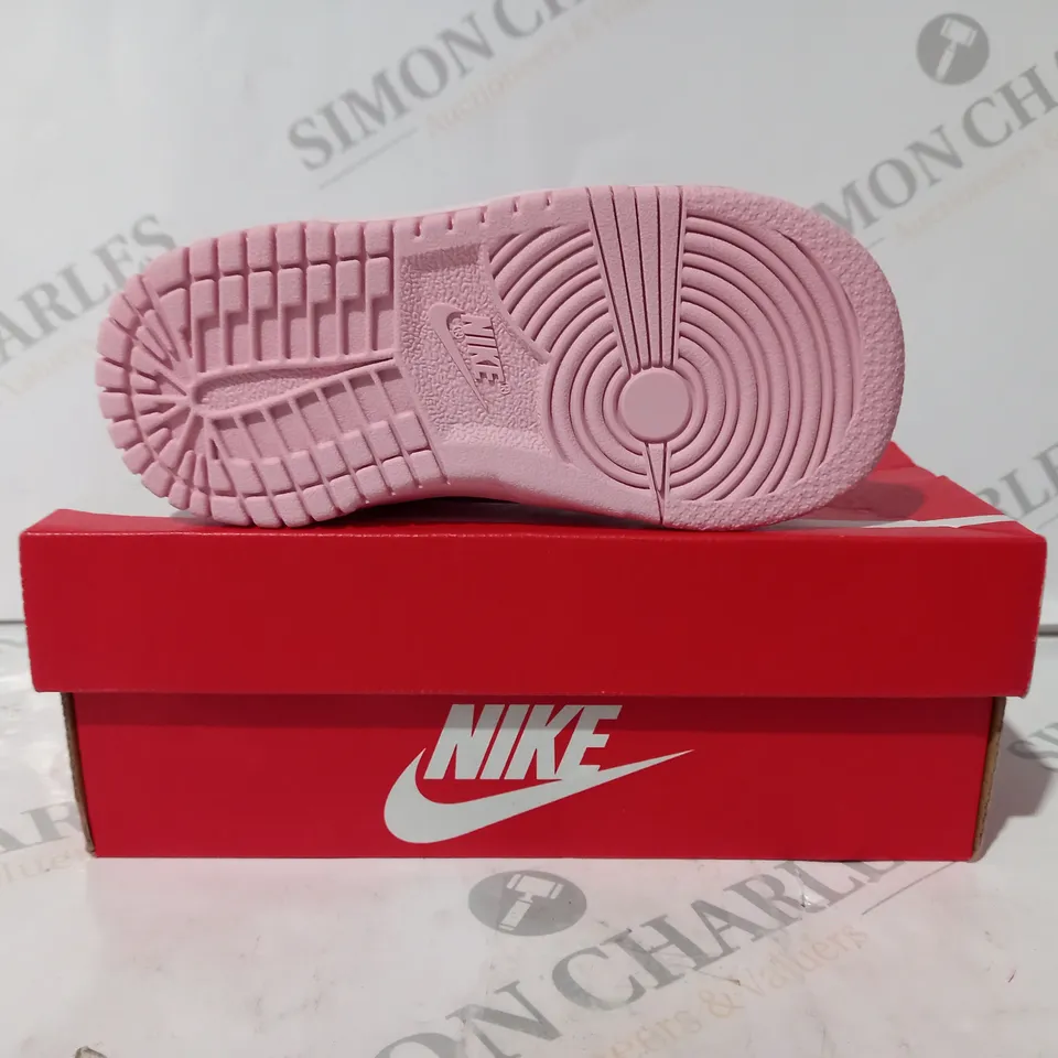 BOXED PAIR OF NIKE DUNK LOW KIDS SHOES IN PINK UK 6.5