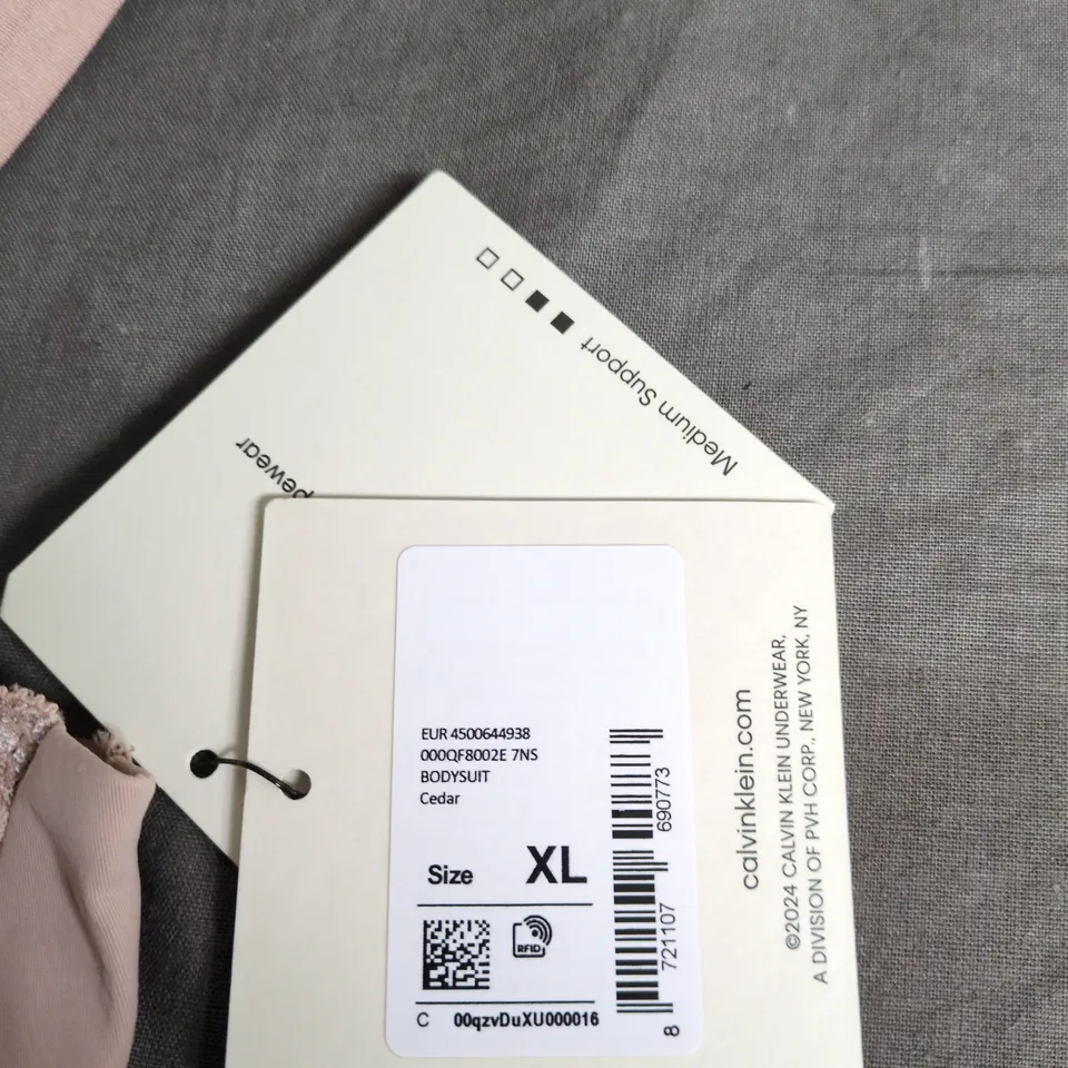 CALVIN KLEIN WOMEN'S BODYSUIT - CEDAR, LACE TRIM, XL