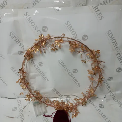 BOXED ALISON CORK PRE LIT JEWELLED WREATH 