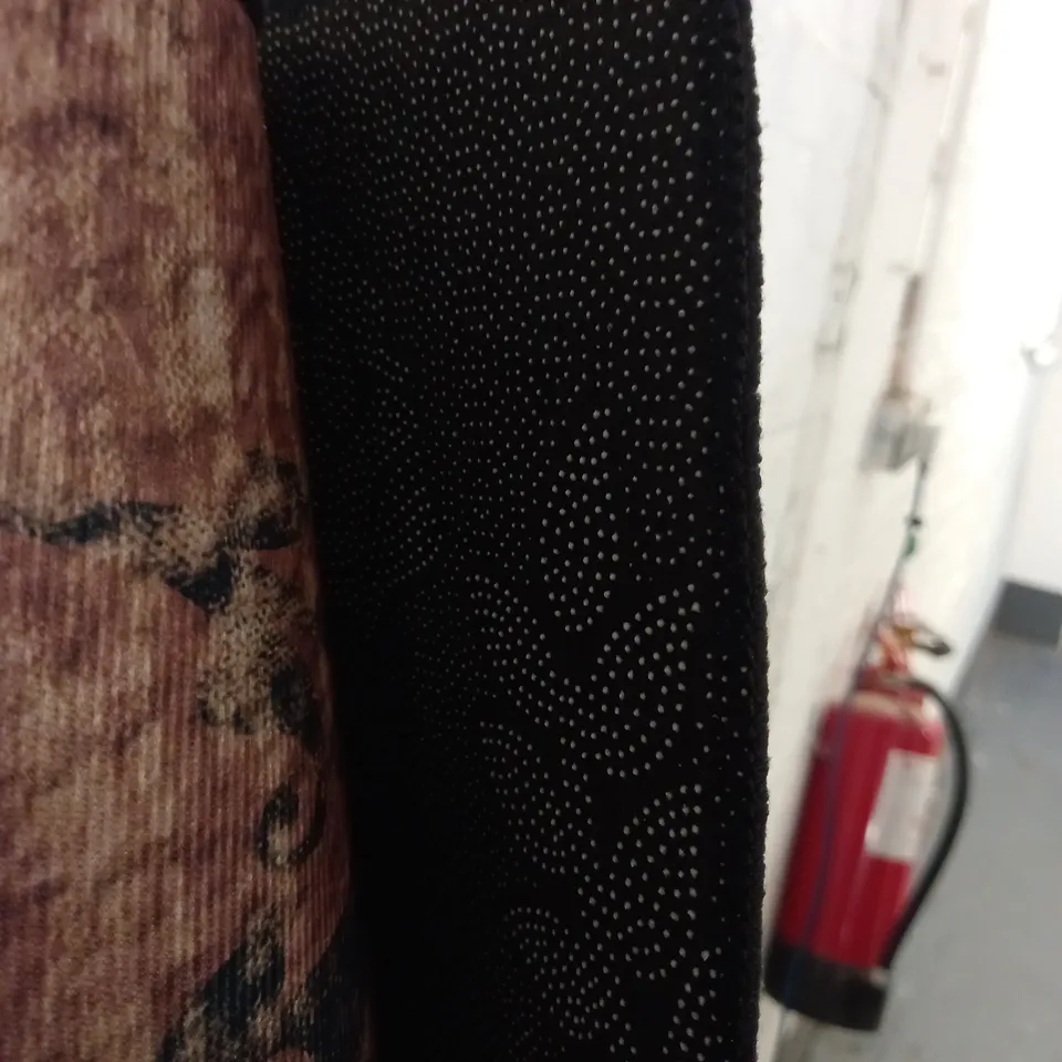 ROLLED PRINTED GRIPPER RUG - 163CM X UNSPECIFIED / COLLECTION ONLY