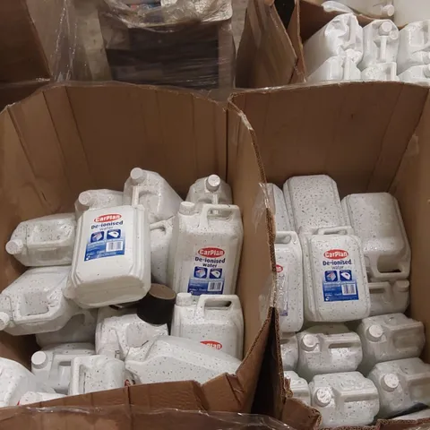 PALLET CONTAINING A LARGE QUANTITY OF CARPLAN DE-IONISED WATER 