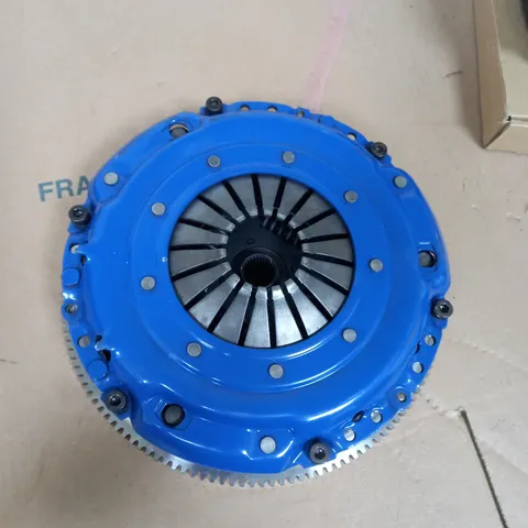 CLUTCH KIT FLYWHEEL FOR VW GOLF / COLLECTION ONLY