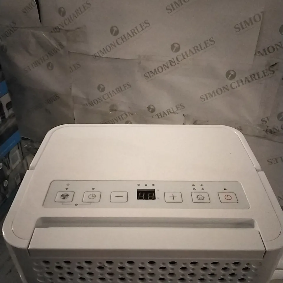 BOXED BLACK AND DECKER 12L SMART DEHUMIDIFIER 