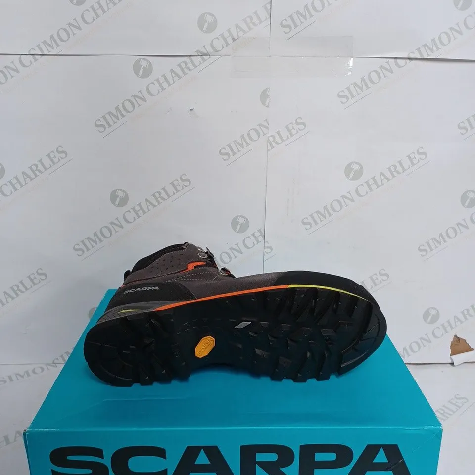 SCARPA ZODIAC PLUS GTX IN SHARK GREY & ORANGE - UK 7 