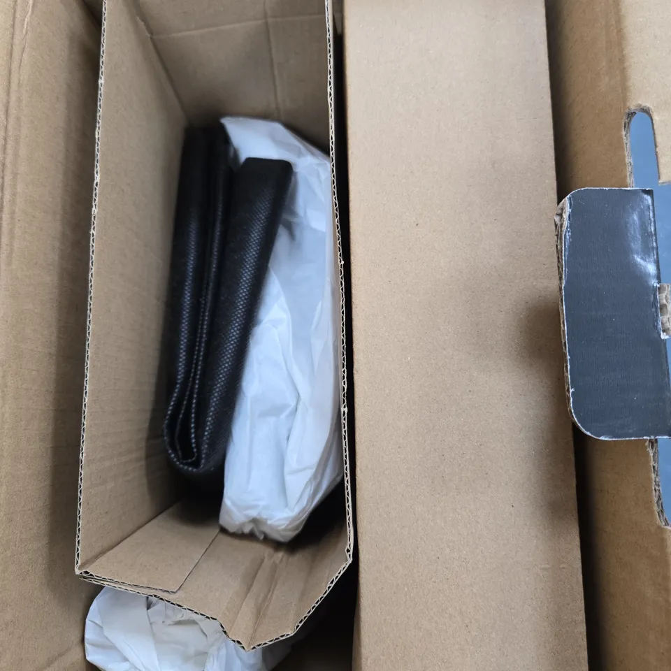 SHARK STRATOS CORDLESS STICK VACUUM BOXED