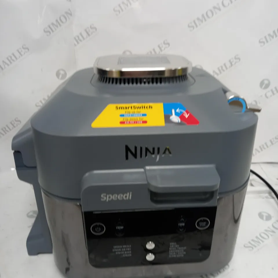 BOXED NINJA SPEEDI 10-IN-1 5.7L RAPID-COOKER & AIR FRYER ON400UK - COLLECTION ONLY