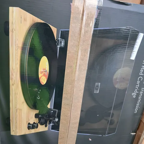 BOXED LENCO TURNTABLE WITH BLUETOOTH - LBT-335BA 