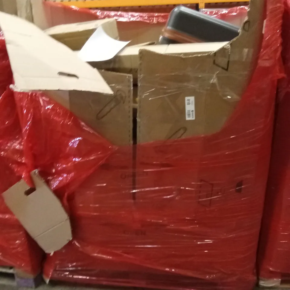 PALLET OF ASSORTED HOUSEHOLD GOODS AND PRODUCTS TO INCLUDE; SUITCASE,FEEDING PIT,AREA RUG