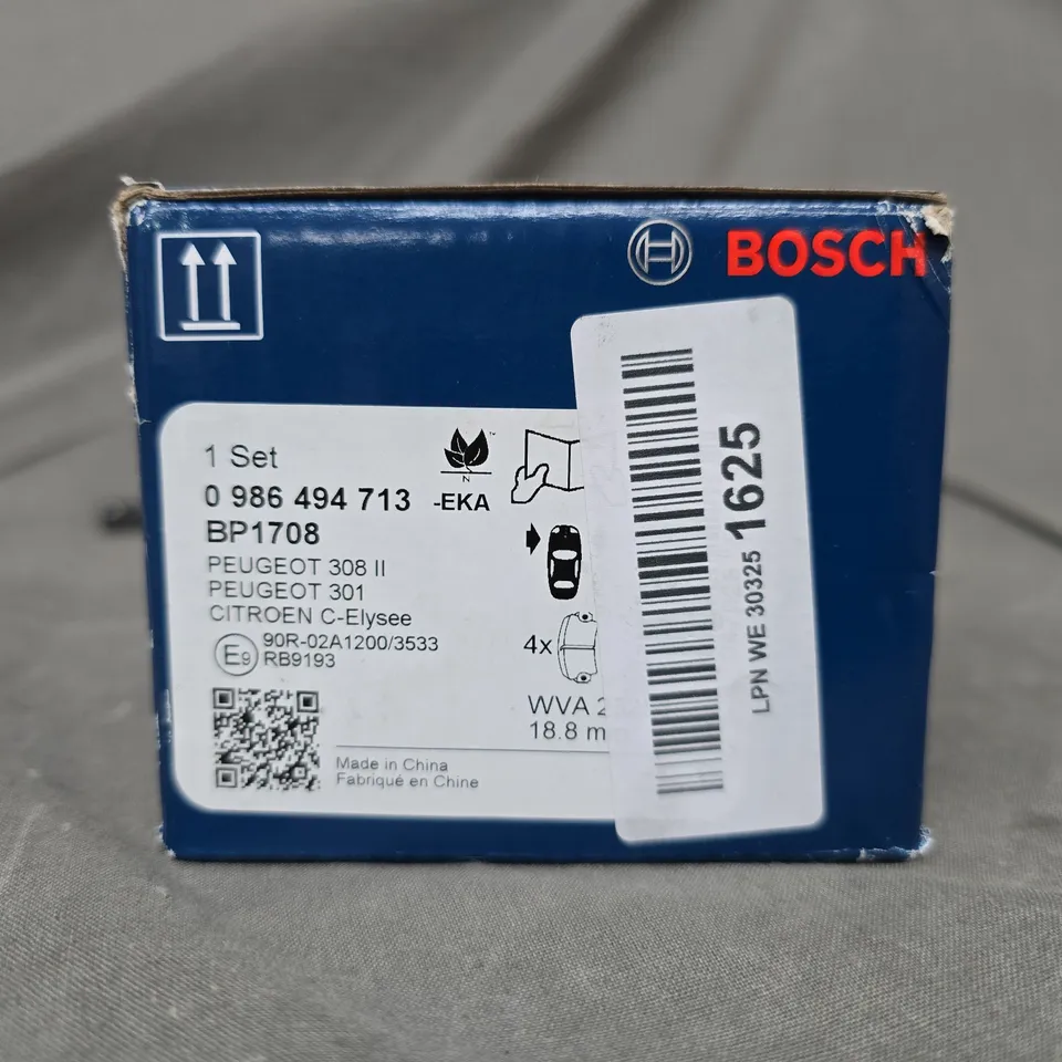 BOSCH SET OF 4 BRAKE PADS FOR VARIOUS CARS/MODELS