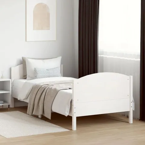 BOXED YVONNE SMALL SINGLE (2'6) SOLID WOOD BED (1 BOX)