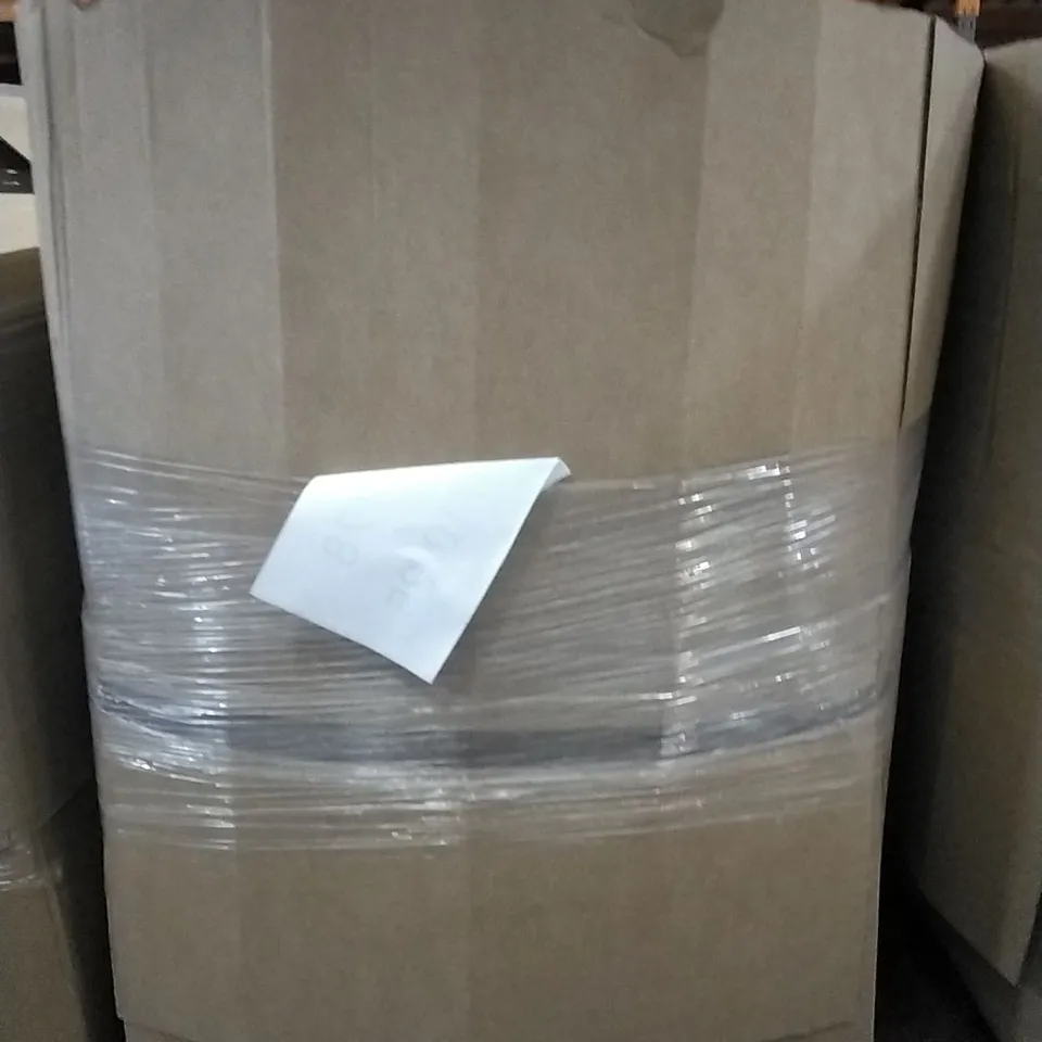 PALLET CONTAINING LARGE QUANTITIES OF PILLOWS