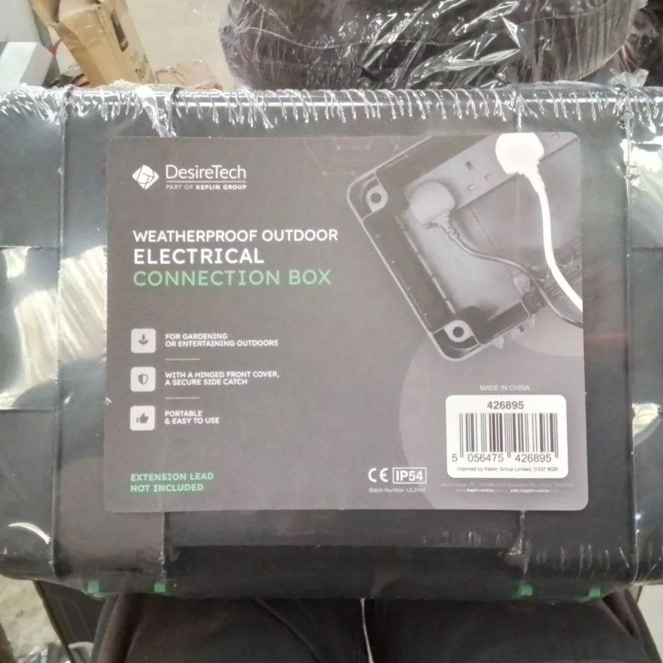 BOXED DESIRETECH WEATHERPROOF OUTDOOR ELECTRICAL CONNECTION BOX