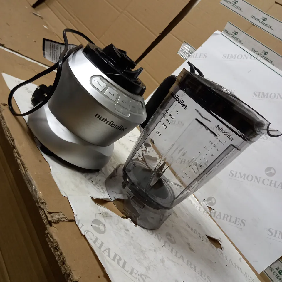 NUTRIBULLET BLENDER COMBO