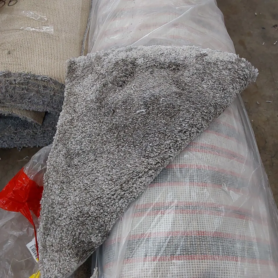 ROLL OF QUALITY AUBERY FLINT CARPET // SIZE: APPROXIMATELY 5 X 5m